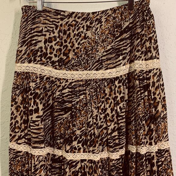 ZOE D. Skirt Maxi Leopard Lace Tiered Elastic Waist Metallic Thread Prairie - Picture 6 of 14